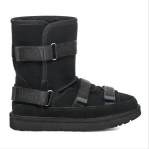 Ugg Classic Short Hybrid Boot- Black